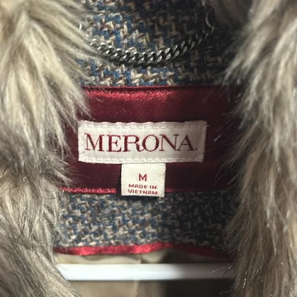 Women's Gray Faux Fur Collar Coat - Picture 3 of 7